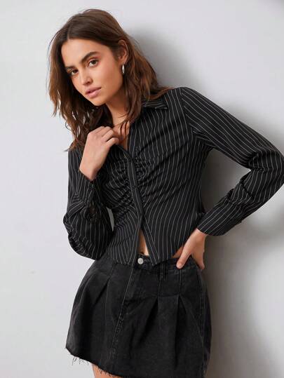 SHEIN EZwear Camisa negra y blanca avanzada con rayas con fruncido en la parte delantera y mangas largas ajustadas para primavera/verano