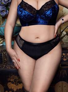 PinupGlam Plus Size Women's Retro Palace Style Lace Trim Bikini Panty