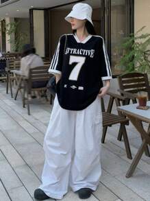 DAZY 女士休闲撞色条纹字母数字印花 V 领短袖 T 恤超大 T 恤