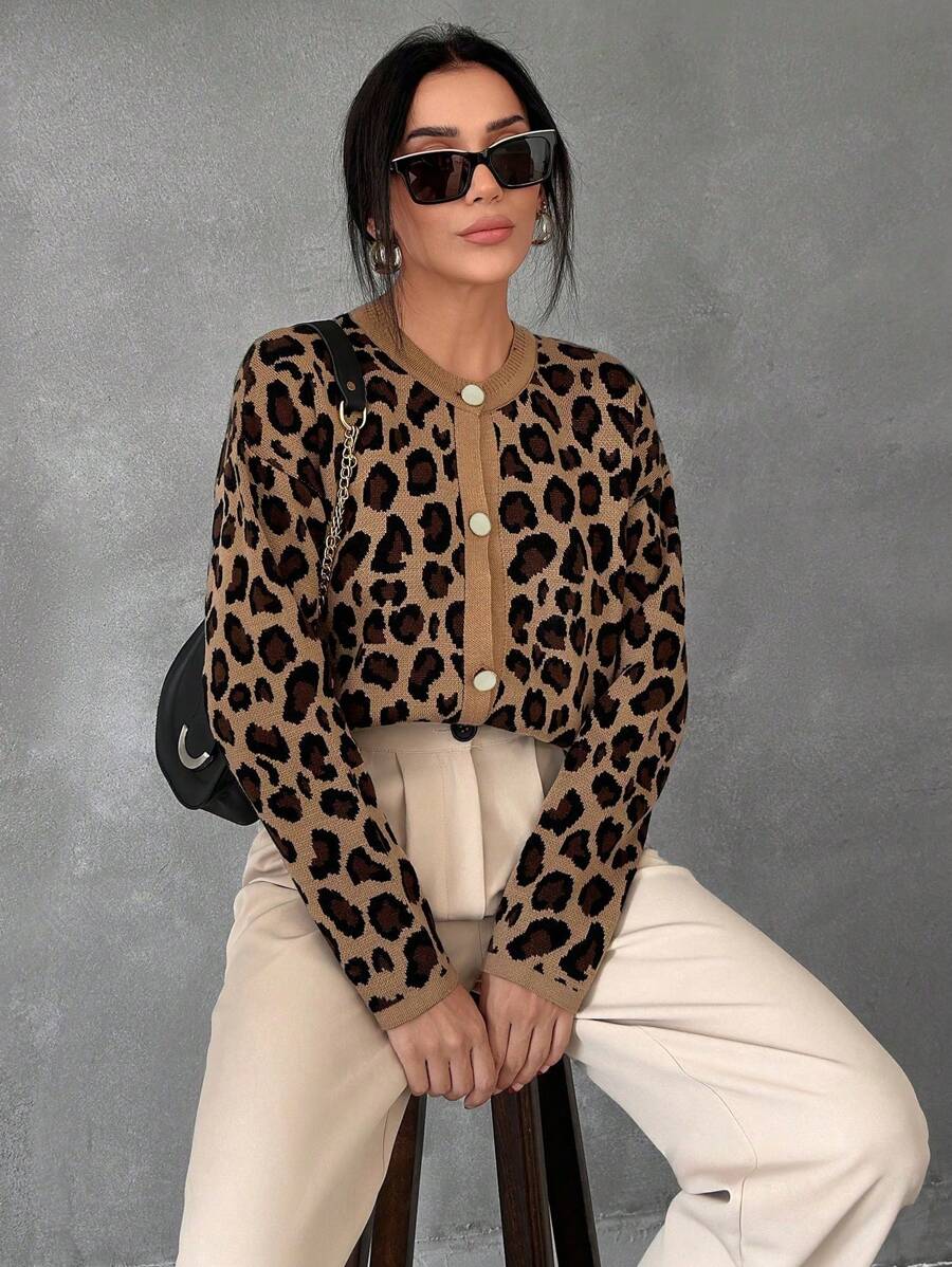 EURMUSE Women's Loose Fit Single-Breasted Leopard Print Round Neck Cardigan, Long Sleeve,Petite Cardigans,Cardigans
