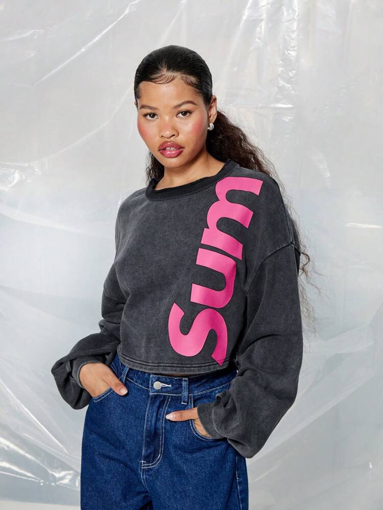 SUMWON WOMEN Slouchy Graphic Washed Effect Vintage Style Sweatshirt