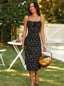 SHEIN VCAY 碎花前打結高衩吊帶連衣裙