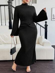 Rometta 大码女式优雅黑色高领纹理扭腰修身喇叭袖连衣裙，秋冬长款女装 - 黑色 - 查看 4