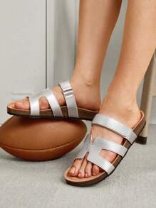 Solecia Damskie buty Wygodne lekkie wakacje Srebrne płaskie sandały na wiosnę i lato Buty wakacyjne Wyprzedaż letnia Halloween Boże Narodzenie Jesień