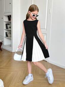 SHEIN Nova Glow Tween Girl 黑白褶皱拼接无袖圆领高腰休闲优雅连衣裙，淑女风，学院风，经典黑色连衣裙，白色，黑色，返校，情人节 - 黑與白 - 查看 12