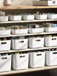 1 个带盖白色塑料收纳盒，用于存放和整理衣物、玩具、零食、饮料、娃娃等，可堆叠收纳篮收纳盒，具有防尘防潮功能，多种尺寸可供选择，非常适合卧室、客厅、书房、宿舍、衣柜，让您的家更整洁 - 白色 - 查看 9