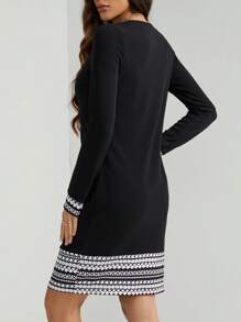 SHEIN Tall 拼色幾何印花圓領長袖洋裝，適合高個女性 - 黑色 - 查看 2