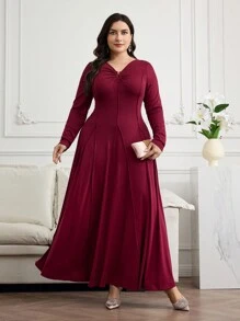 Modelyn Plus Size Solid Color V-Neck Long Sleeve Casual Long Dress - Red - View 5