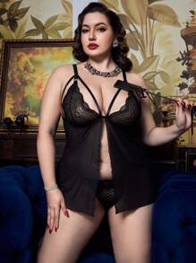 PinupGlam Plus Size Lace Front Closure Romantic Sexy Lingerie