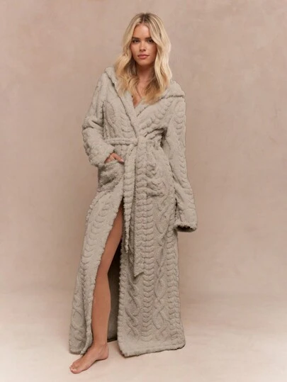 MISSGUIDED Luxury Plush Hooded Bathrobe Long Cozy Cable Knit Textured Bath Robe Warm Winter Loungewear Full Length Spa Robe With Belt Pockets