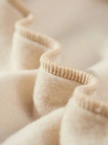 女士聖誕樹和字母印花休閒簡約圓領羊毛衫 - 杏色 - 查看 4