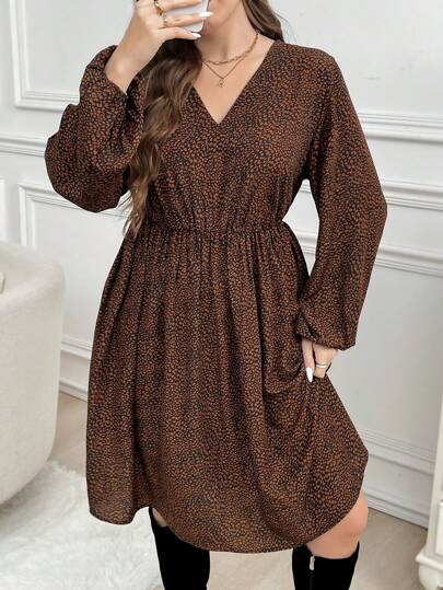 SHEIN LUNE Women V-Neck Long Sleeve Ruched Casual Short Dress Thanksgiving Outfit Women New Years Women Outfit Winter Dresses Winter Clothes Women Rave Outfits