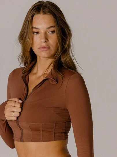 Aralina Leisurewear 巧克力色拉链高领短款运动紧身胸衣上衣
