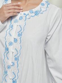 Graceveil Baju Kebaya Outfit: Contrast Color Lace Embroidered Long Sleeve Blouse And Full Print Skirt Set Modest - White - View 4
