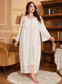 2pcs Set: Plus Size Lace Trim Tie-Up Bow Decor Embroidered Long Sleeve Robe And Spaghetti Strap Nightgown - White - View 4