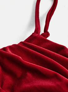 SHEIN Tween Girl Solid Color Ruffle Fashion Velvet Spaghetti Strap Dress