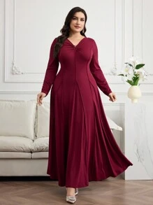 Modelyn Plus Size Solid Color V-Neck Long Sleeve Casual Long Dress - Red - View 6