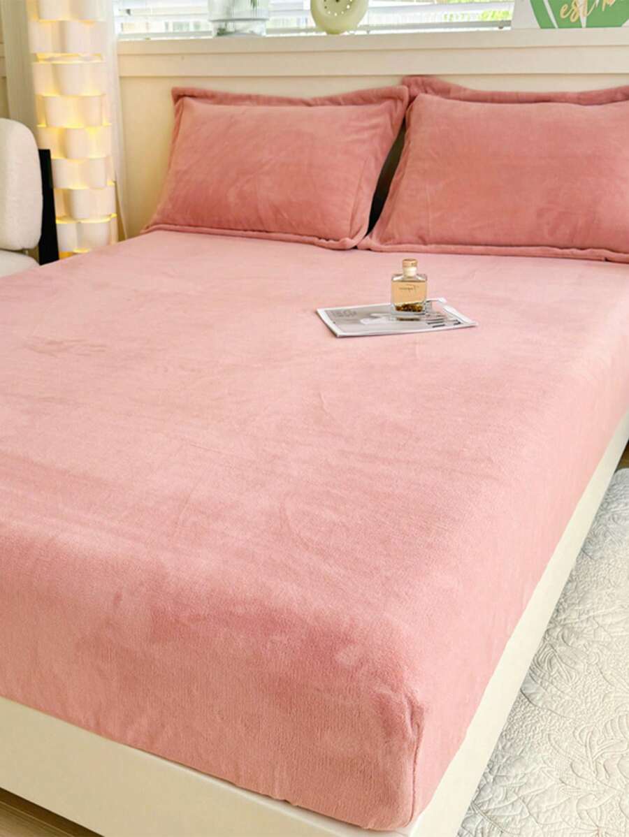 3 件套粉色天鹅绒床单（带滚边）和枕套套装，可机洗 - 粉色 - 查看 1