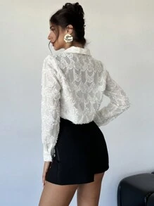 SHEIN Privé 大码女士优雅通勤衬衫，V 领修身长袖蕾丝镂空设计，杏色 - 杏色 - 查看 2