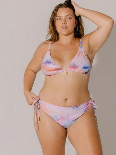 Aralina Plus Size Curve Tie-Dye Gradient Pink And Blue Halter Charm Tri Vacation Bikini Set With Swim Bag Summer