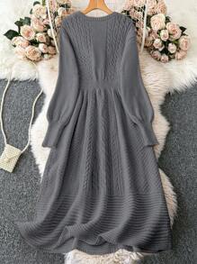 SHEIN Clasi 女士纯色圆领长袖修身毛衣裙，秋冬