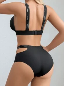 NudeFit Conjunto de dos piezas para mujer de pantalón tipo triángulo hueco y sujetador adhesivo sin aros de acero ni acolchado con estampado de letras y tirantes anchos, en material de nailon