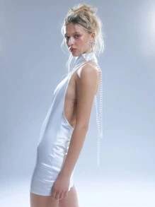 MUSERA 高领缎面珍珠饰边露背迷你连衣裙，性感可爱，适合夏季派对、外出度假、冬季晚宴、圣诞节、新年和秋季穿着。