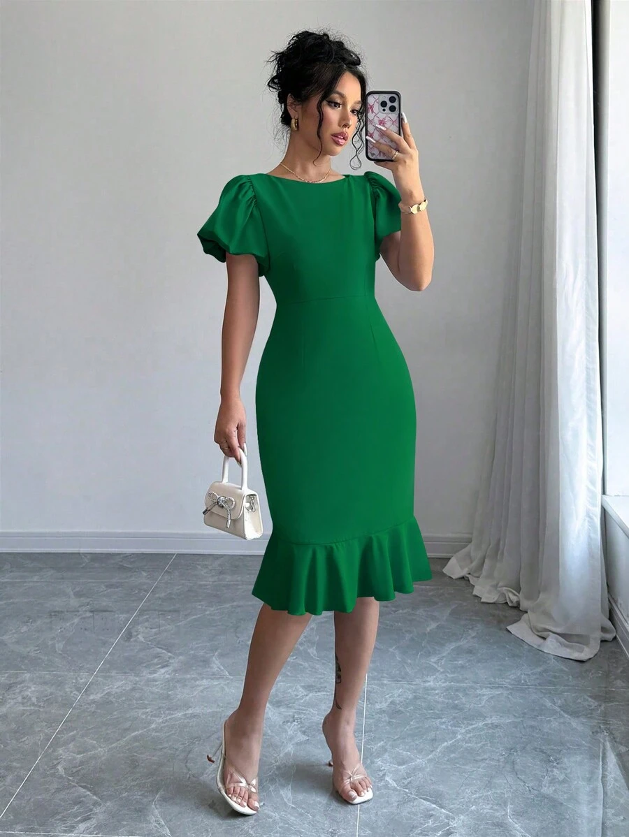 Selianne Elegant Solid Color Petal Sleeve With Ruffle Hem Bodycon Dress - Green - View 1