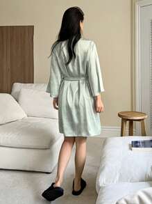 DAZY Graphic Print Robe With V-Neck And Tie Belt Pajama - Green - View 2