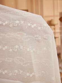 Plus Size Contrasting Satin Trim Floral Embroidery Camisole Nightgown And Robe Set - White - View 7