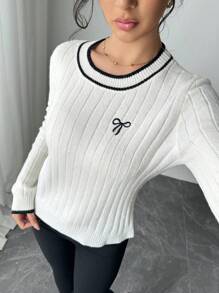 SHEIN Unity 女士刺绣图案圆领长袖针织衫，撞色滚边，秋冬季 - 白色 - 查看 1