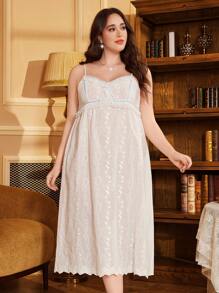 Plus Size Contrasting Satin Trim Floral Embroidery Camisole Nightgown And Robe Set - White - View 6