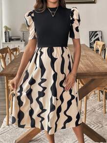 SHEIN Vestido de maternidad casual de mediados de pantorrilla con bloqueo de color, parches, cuello alto y manga corta para lactancia