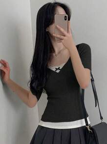 DAZY Women's V-Neck Lace Bow Color Block T-Shirt Cute Tops - Black - View 2