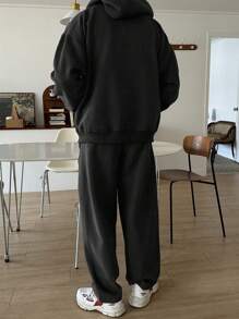 DAZY 2 件男士纯色前拉链连帽衫和长裤套装，简约秋冬 - 黑色 - 查看 2