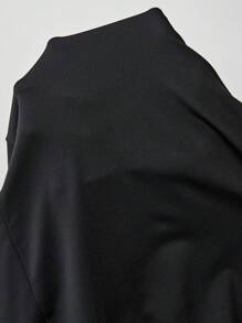 SHEIN CURVE+ Bộ đồ liền thân không tay cổ vuông màu trơn cỡ lớn - màu đen - Xem 9