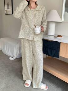 DAZY 可爱的碎花荷叶边装饰睡衣套装