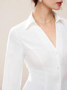 EastFlair 白色对比蕾丝露背长袖衬衫