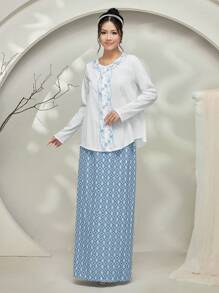 Graceveil Baju Kebaya Outfit: Contrast Color Lace Embroidered Long Sleeve Blouse And Full Print Skirt Set Modest - White - View 7