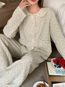 DAZY 可爱的碎花荷叶边装饰睡衣套装