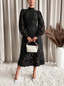 Lavishia 女士优雅浪漫蕾丝泡泡袖中长连衣裙，情人节连衣裙 - 黑色 - 查看 4