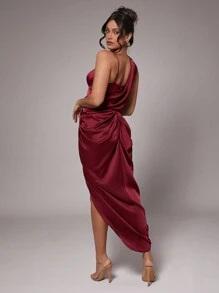 Silquee 女士简约日常约会旅行装优雅派对秋冬长袖纯色勃艮第优质缎面女士中长连衣裙不对称领口，胸罩罩杯上部，下摆垂褶连衣裙适合鸡尾酒会浪漫约会秋冬打底针织连衣裙派对聚会正式派对，婚礼，伴娘服，晚宴礼服，万圣节礼服，圣诞礼服 - 酒紅色 - 查看 2