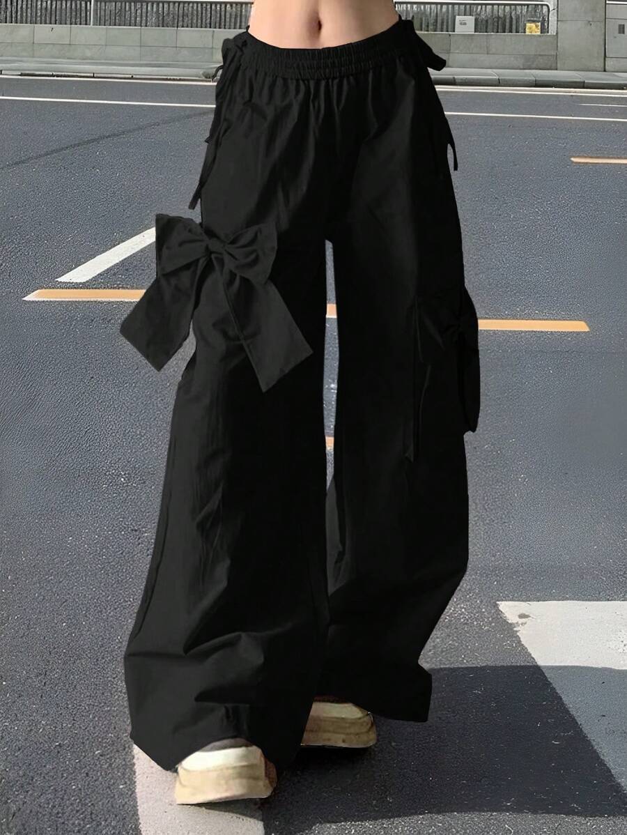 SHEIN EZwear Women's Solid Color Bow Decor Casual Cargo Pants
