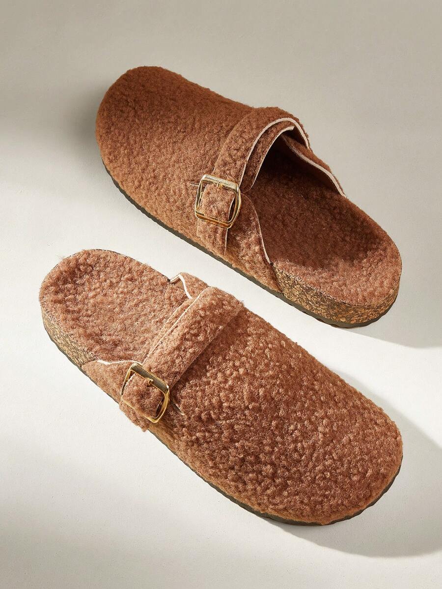 Solecia Sandal Wanita Polos Ujung Bulat Berbulu untuk Tahun Baru, Liburan, dan Hari Valentine - Khaki - View 1
