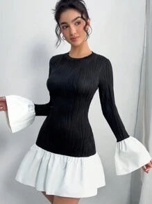 SHEIN Girlism Teen Girls Black & White Round Neck Long Sleeve Knitted Textured Jacquard Petal Sleeve Hem Splice Color Block Elegant Vintage Princess Mini Dress - Black and White - View 4