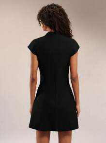 Forever 21 女士立领盖袖黑色商务/通勤迷你连衣裙 - 黑色 - 查看 2