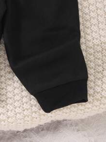 SHEIN Playful Pals 男宝宝秋冬休闲拼色熊印花卫衣和运动裤套装