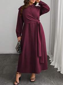 SHEIN Clasi Vestido Camisa de Manga Longa com Gola Padre, Cinto na Cintura e Decoração para Mulheres Plus Size, Vestuário Casual de Escritório para Primavera e Outono, Roupa Feminina Outono em Bordô - Vinho - Visão 5
