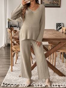 SHEIN 2pcs/Set V-Neck Ribbed Hem Slit Maternity Sweater + Sweater Pants - Khaki - View 3
