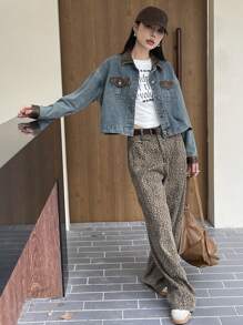 DAZY 女士纯色拼接前扣长袖口袋简约牛仔夹克 - 藍色 - 查看 9